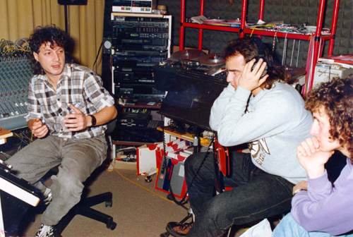 Mystery studio Radio FM Plus (1995)